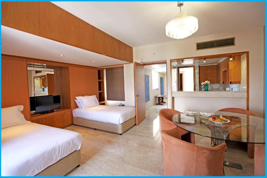 Poseidonia Beach Hotel Limassol Kültér fotó